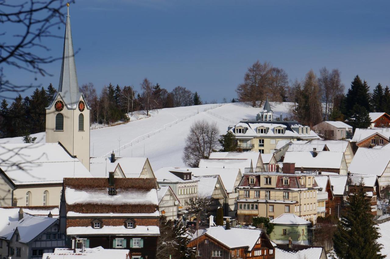 B&B Gaestehaus Roessli Schwellbrunn ภายนอก รูปภาพ