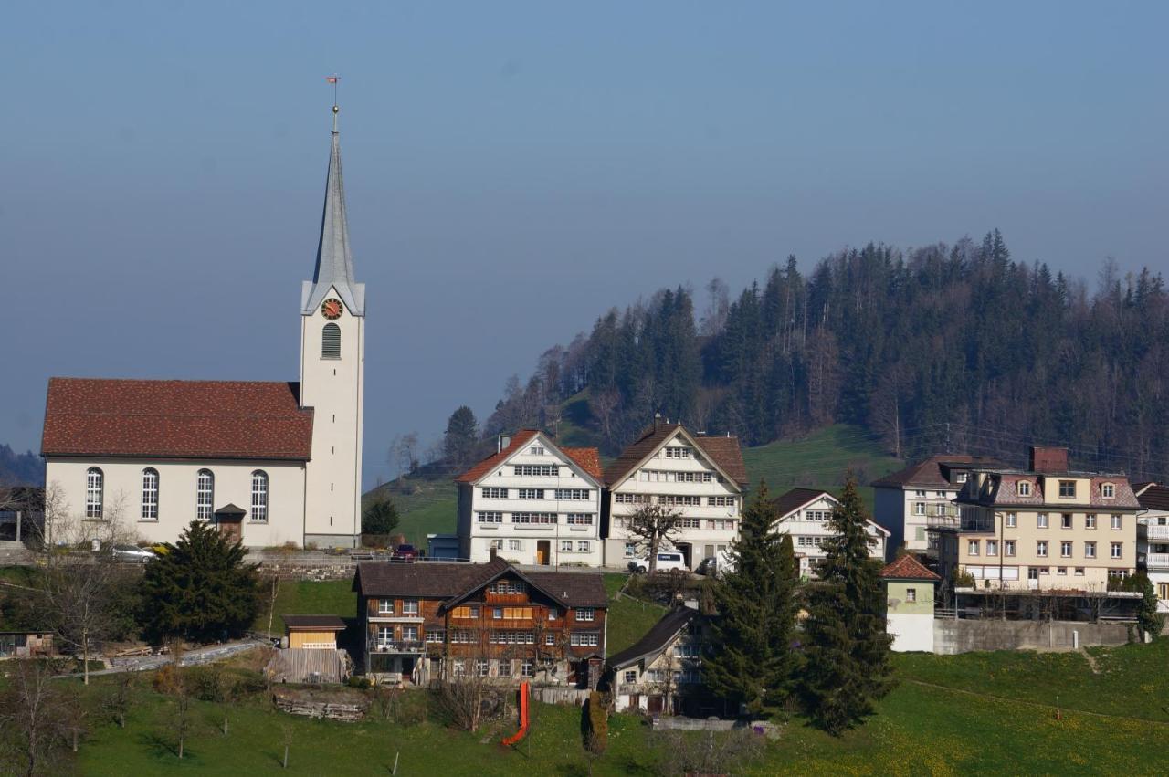 B&B Gaestehaus Roessli Schwellbrunn ภายนอก รูปภาพ