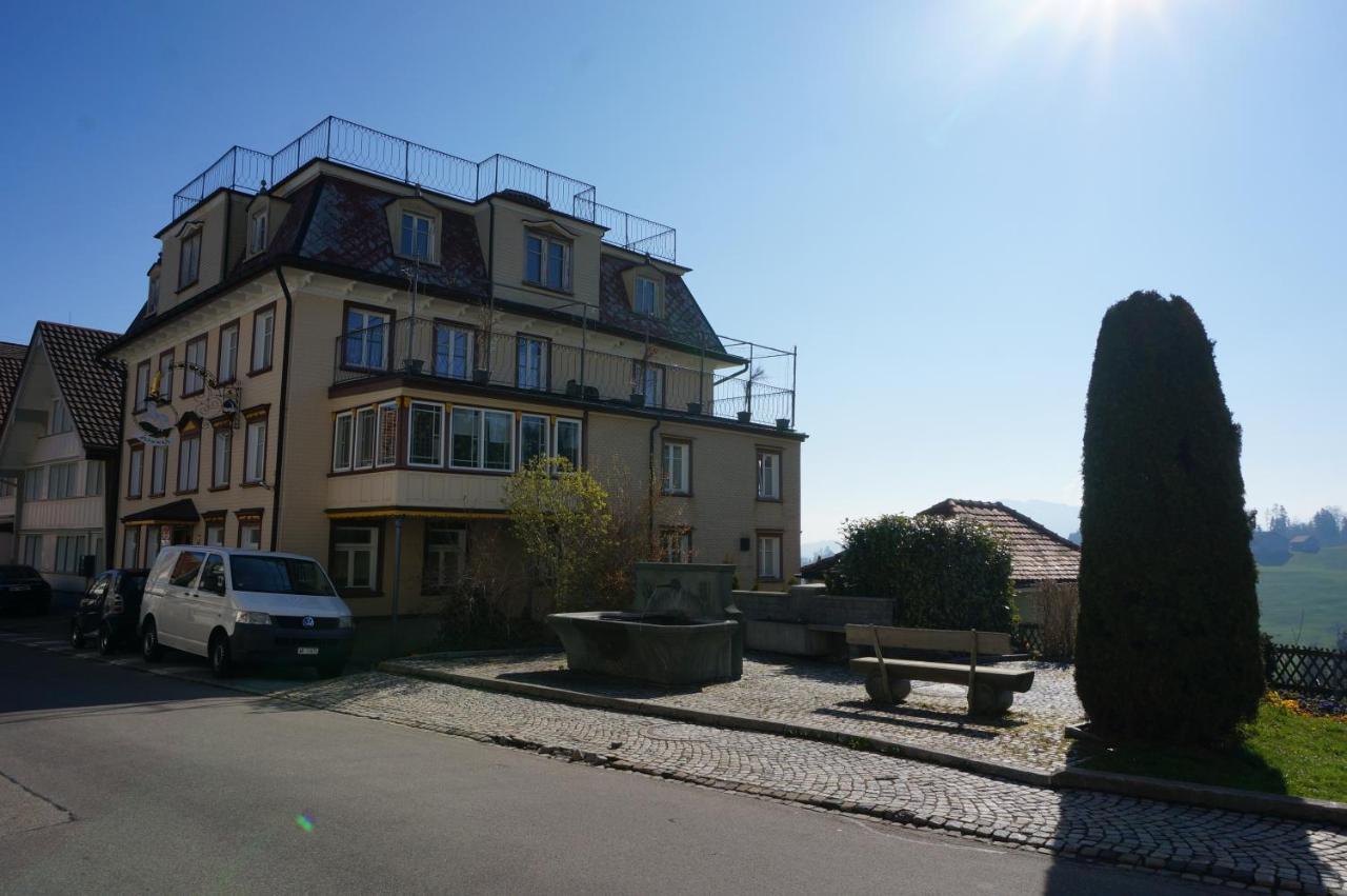 B&B Gaestehaus Roessli Schwellbrunn ภายนอก รูปภาพ